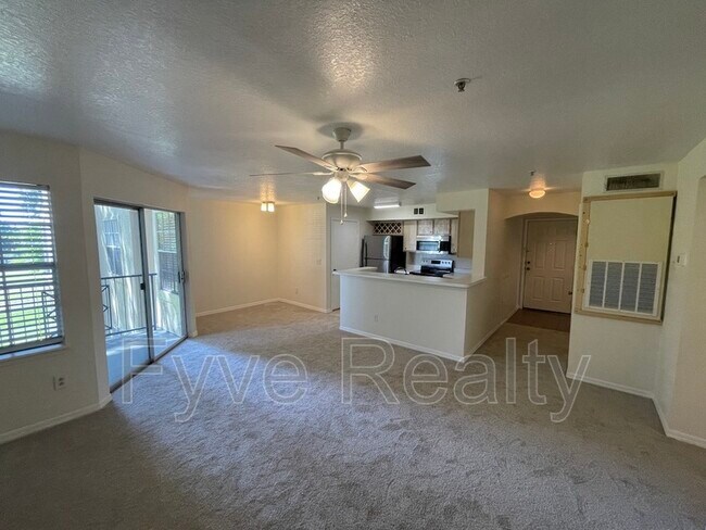 Building Photo - 7360 Westpointe Blvd