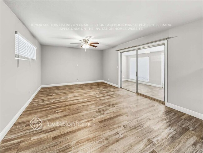 Foto del edificio - 3136 W Cactus Rd