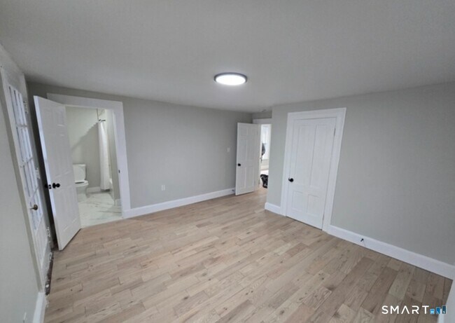 Foto del edificio - 80 Dickerman St