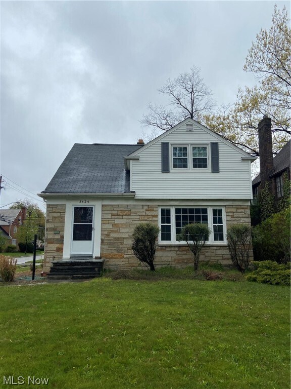 2424 Saybrook Rd, University Heights, OH 44118 House Rental in