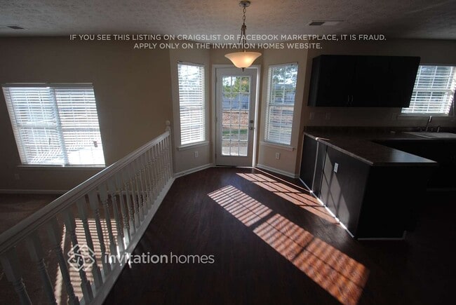 Building Photo - 514 Michael Cir