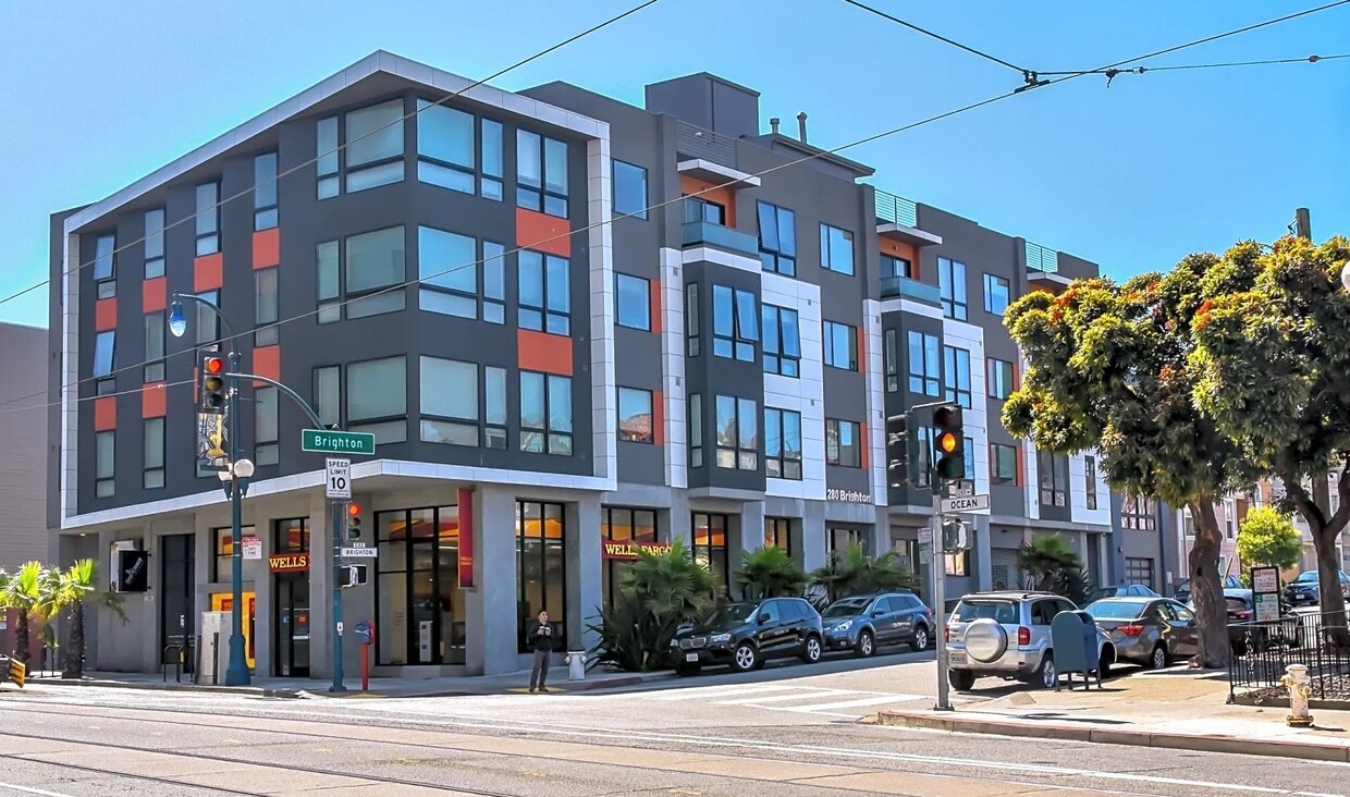 Foto principal - 280 Brighton Ave