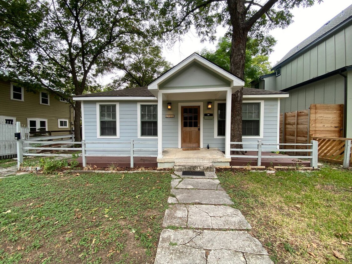 Primary Photo - 4912 Avenue G