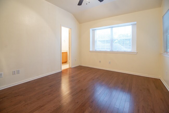 Foto del edificio - 1253 Lovett St