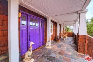 Building Photo - 2172 Argyle Ave