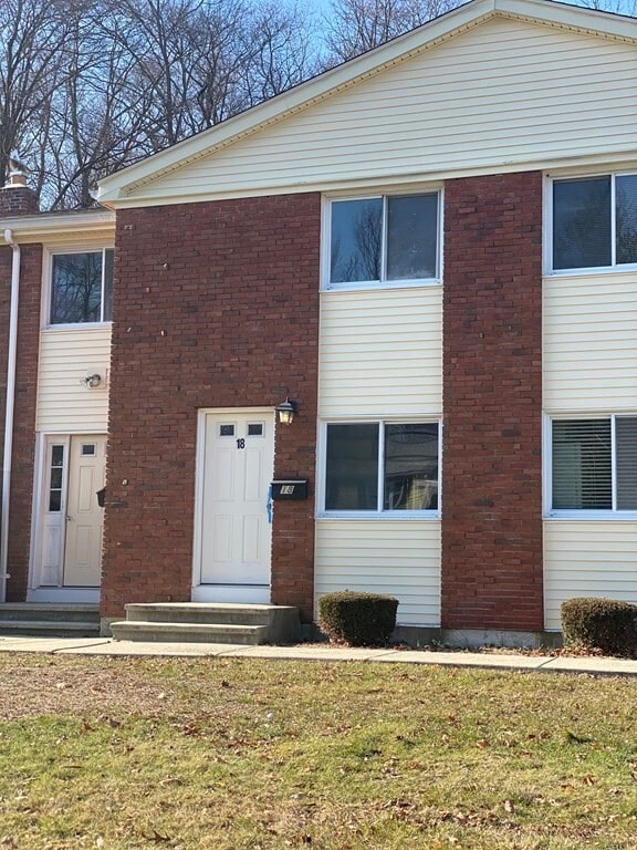 Building Photo - 18 Concord Ave