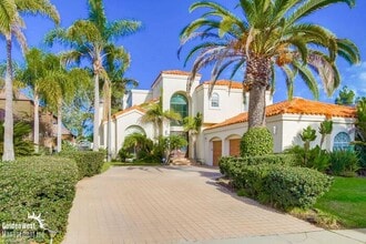 Building Photo - 14299 Mango Dr