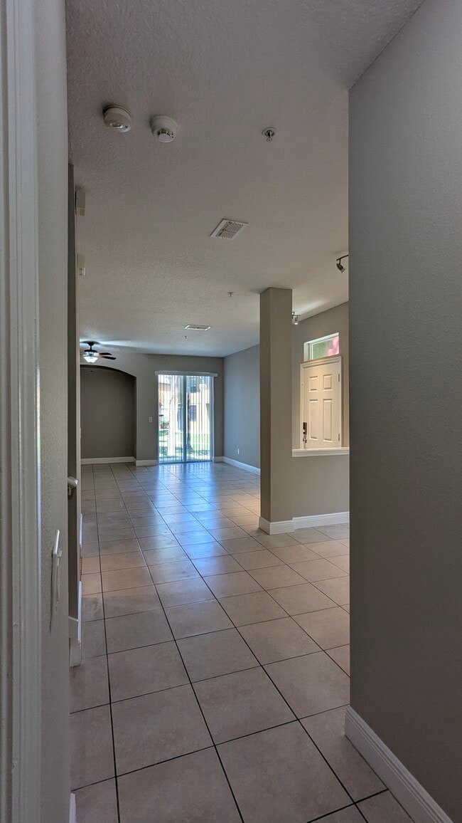 Building Photo - 1531 Little Gem Loop