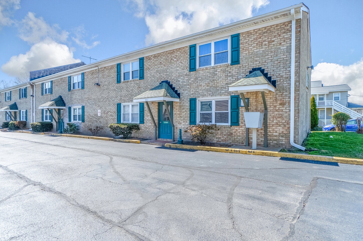 Photo - 901 Leisure Square (Virginia Beach, VA)