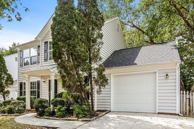 Building Photo - 6303 Spanish Moss Ln