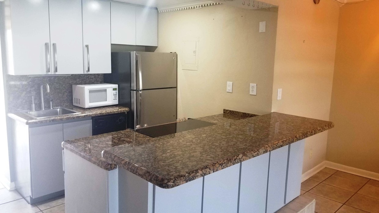 Updated Kitchen - 801 NE 18th Ct