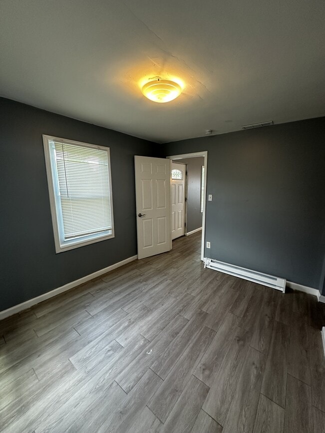 Building Photo - 3841 Olive St