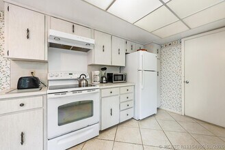 Building Photo - 400 S Ocean Blvd