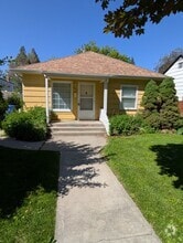 Building Photo - 547 S 11th Ave