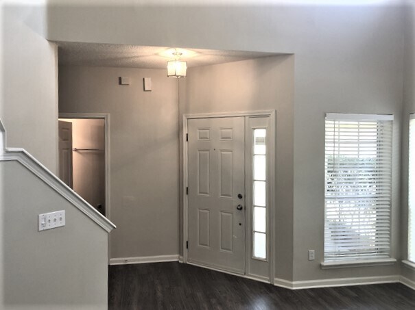 Building Photo - 3962 Pebble Brooke Circle