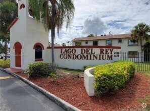 Building Photo - 8610 SW 149th Ave