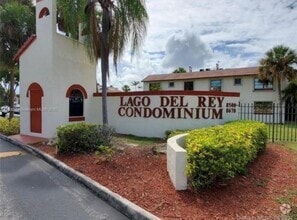 Building Photo - 8610 SW 149th Ave