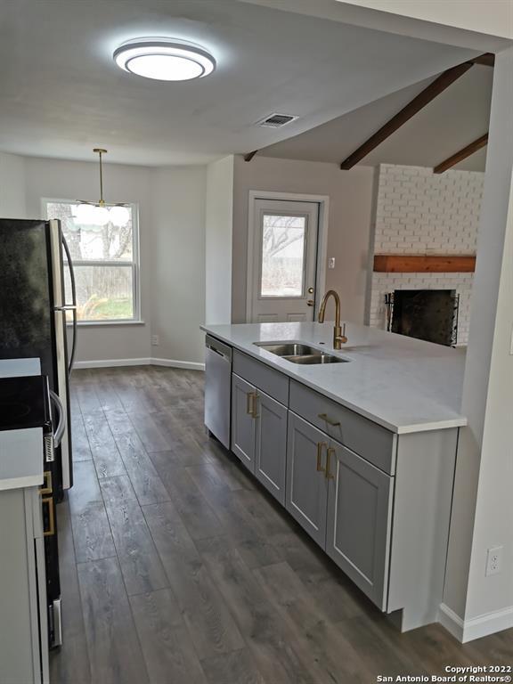 Building Photo - 3407 Old Forge