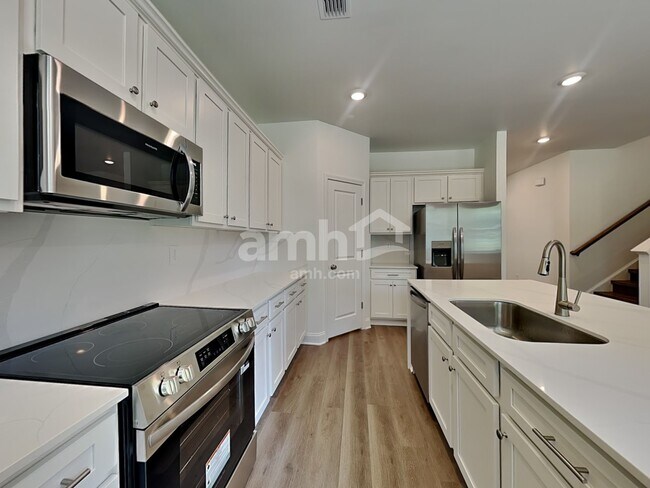 Foto del edificio - 950 Carnelian Ln