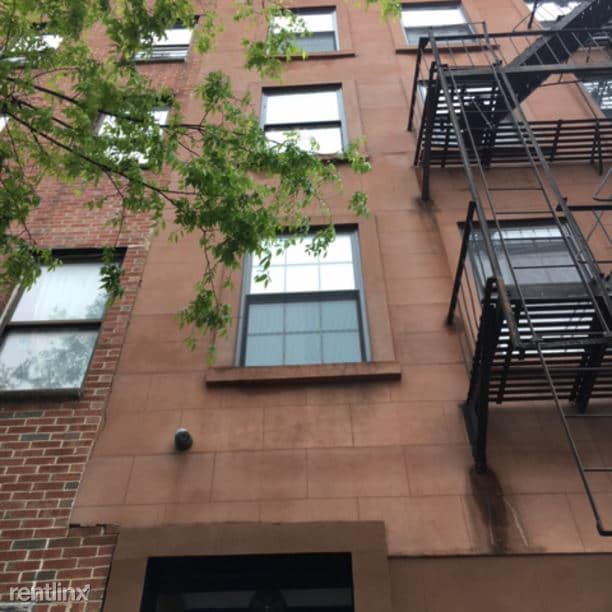 Building Photo - 1226 Bedford Ave