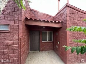 Building Photo - 11043 Splendor Ct