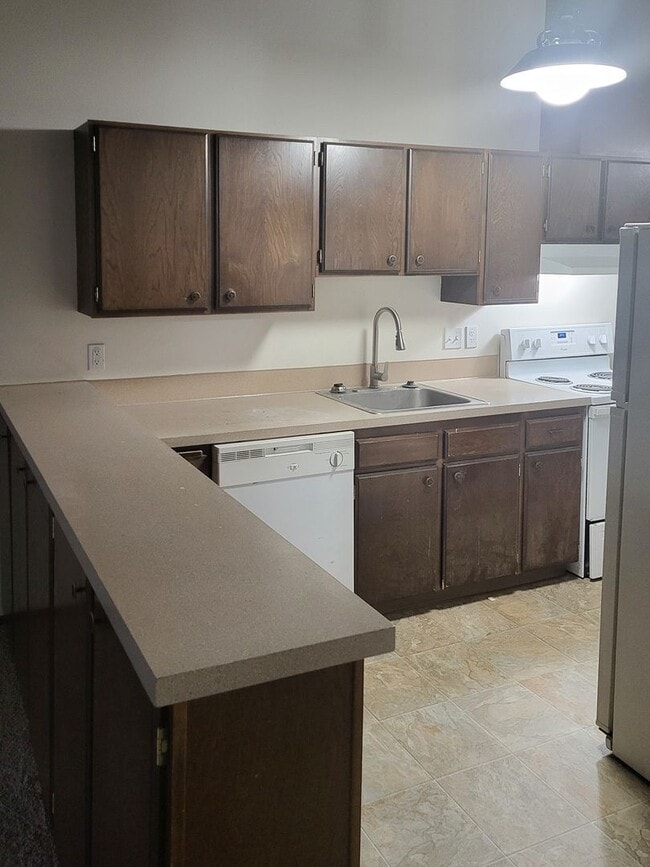 Foto del edificio - 2431-2439 Trade St SE