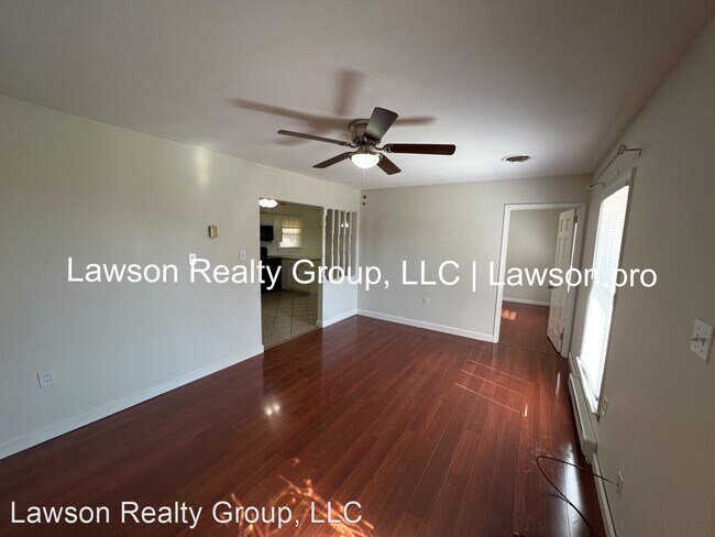 Building Photo - 3 br, 2 bath House - 1726 Starview Dr