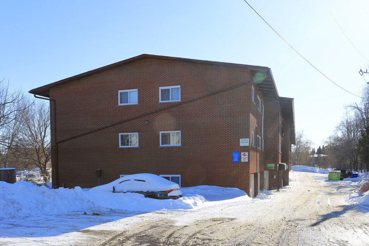 Photo du bâtiment - 343 Mill St