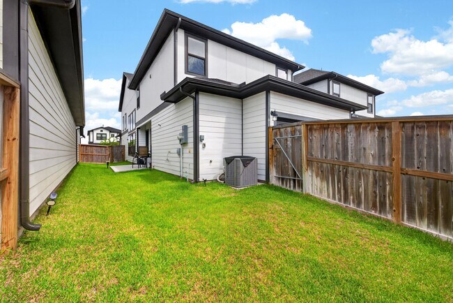 Foto del edificio - 1514 Park Path Dr