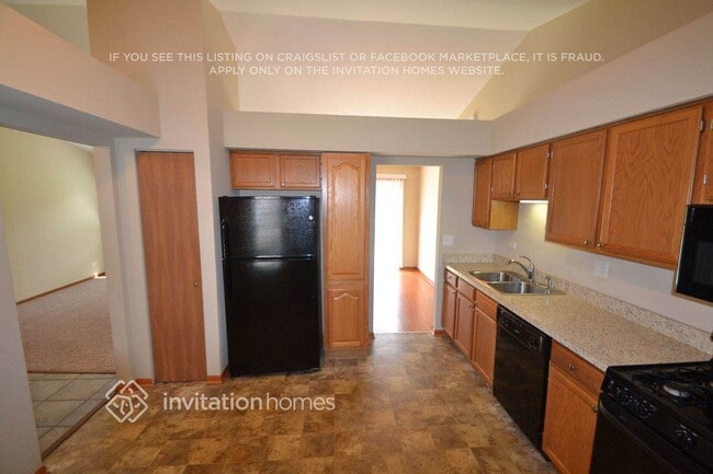 Building Photo - 1241 Victoria Ct