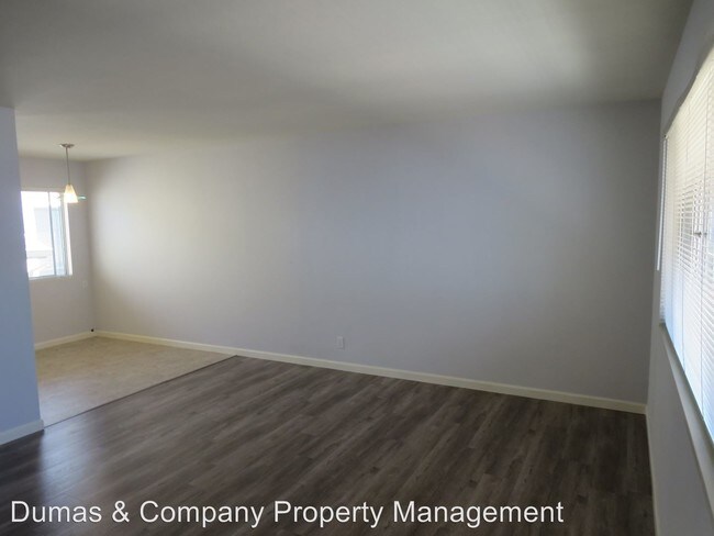 Foto del edificio - 1221 Floribunda Ave