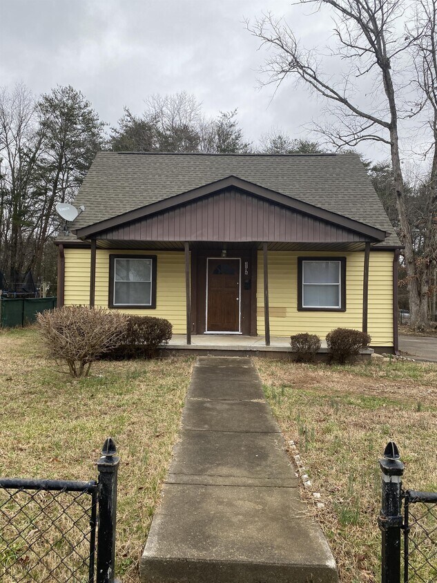 3516 Tyler St SE, WinstonSalem, NC 27107 House Rental in WinstonSalem, NC