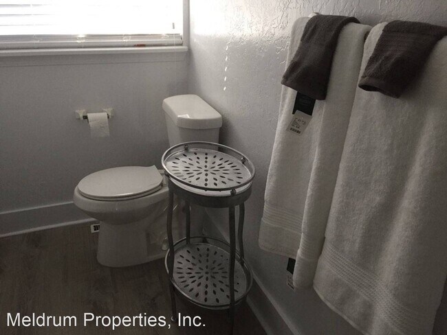 Building Photo - 3 br, 2 bath House - 807 Smith Street
