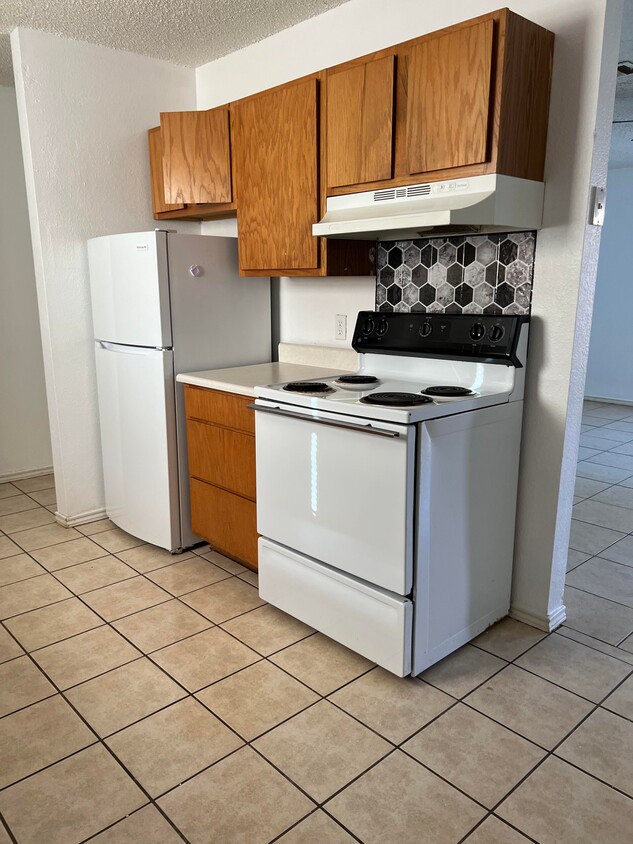 Primary Photo - 1518 Duplex - Series B