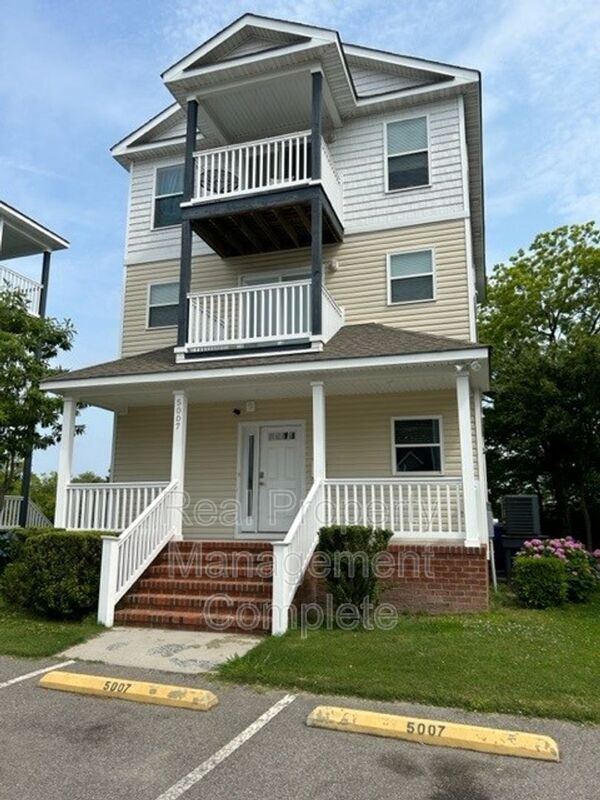 5007 Killam Ave Unit 2A, Norfolk, VA 23508 Condo for Rent in Norfolk