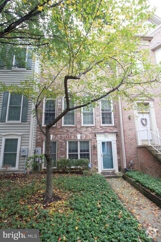 Building Photo - 6003 Ricketts Walk