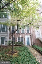 Building Photo - 6003 Ricketts Walk