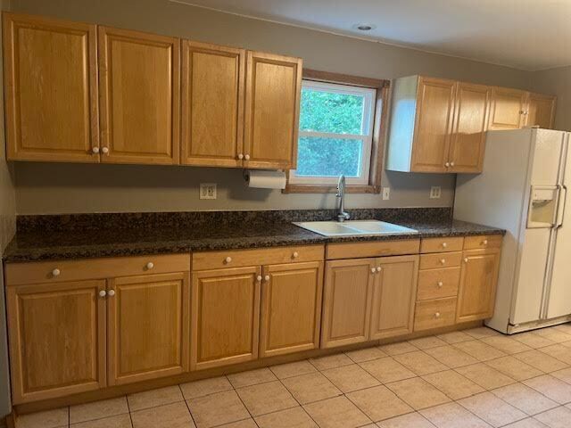 Primary Photo - 211 W Thomas St