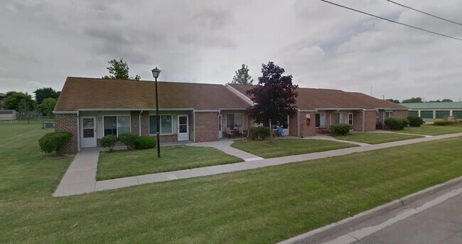 Foto del edificio - 980 Meadow Ln