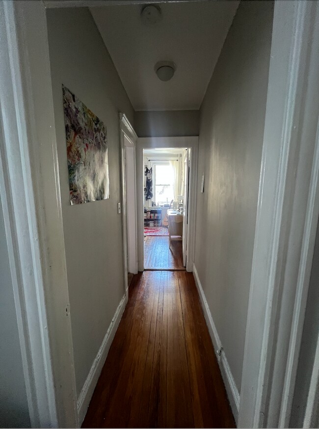 Foto del edificio - 110 Brainerd Rd