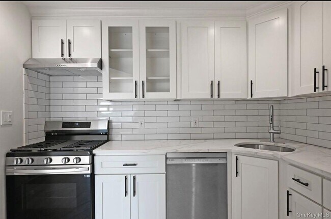 Foto del edificio - 19-43 76th St