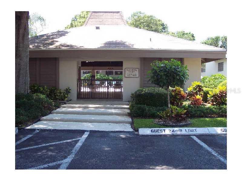 Building Photo - 3036 Eastland Blvd