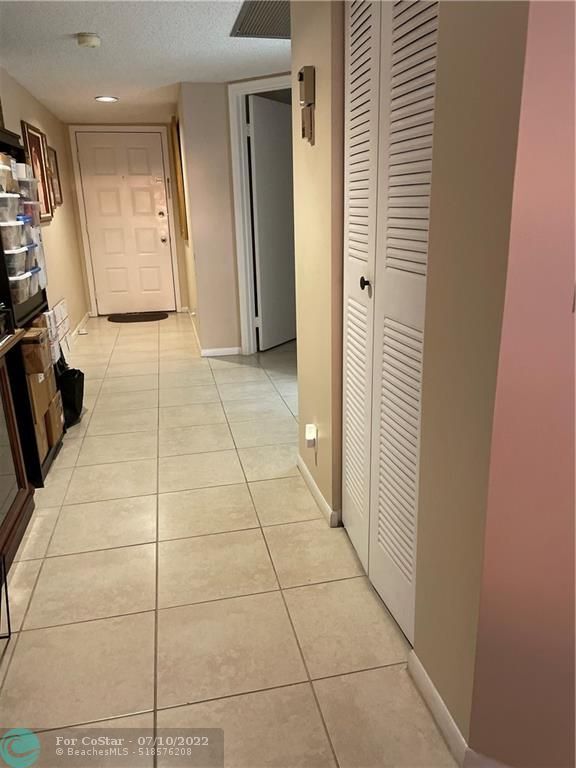 Foto del edificio - 300 SW 130th Terrace