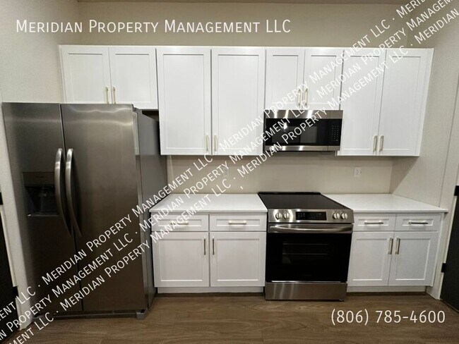 Foto del edificio - 5912 Erskine St