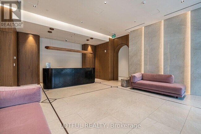 Photo du bâtiment - 560 Rideau St