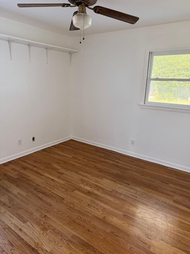 Foto del edificio - For Rent – Newly Remodeled 5 Bedroom Home!