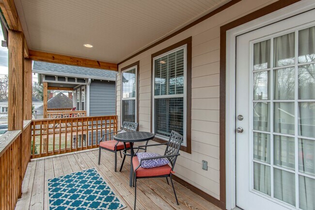 Foto del edificio - 3 Bed, 3 Bath Newer Build in North Nashvil...