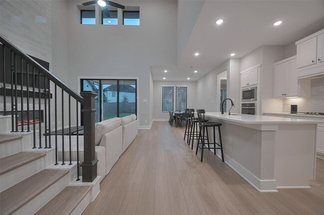 Building Photo - 26918 Arethusa Ct