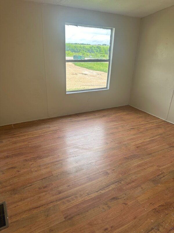 Foto del edificio - 3233 Eddy Gatesville Pkwy