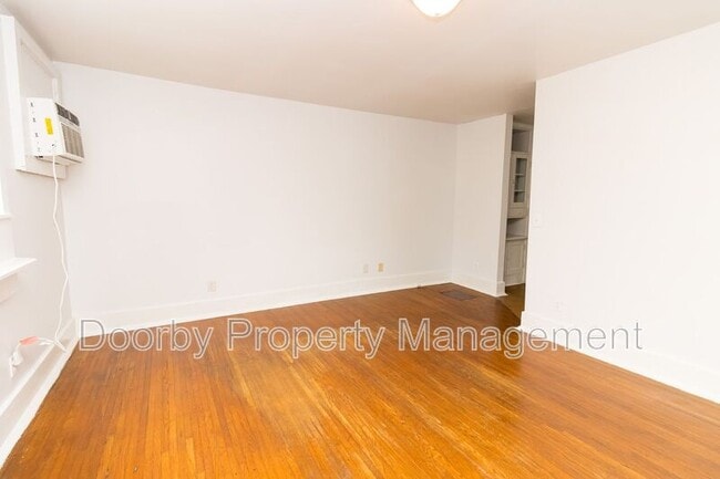 Building Photo - 12 Bellflower Cir